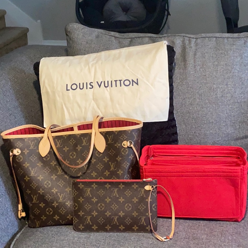 Never full MM in monogram/cherry